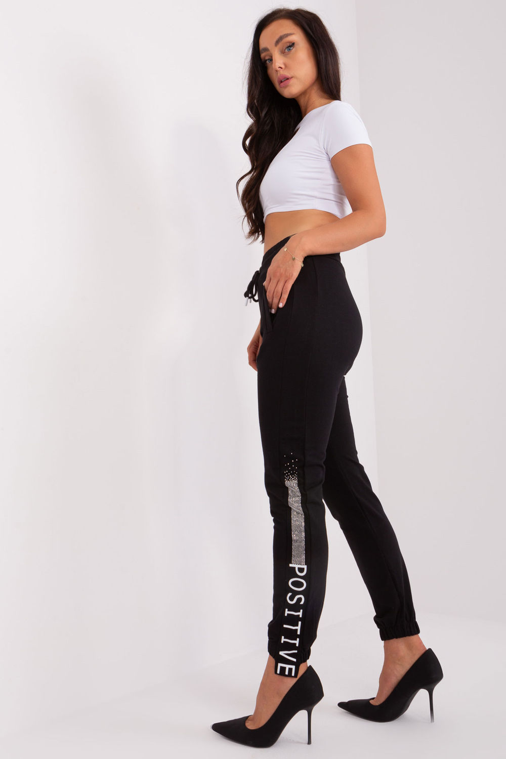 Spodnie Dresowe Model RV-DR-8547.08 Black - Relevance - obrazek 3