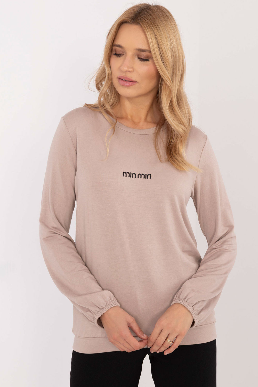 Bluzka Model RV-BZ-A-162.96 Beige - Relevance