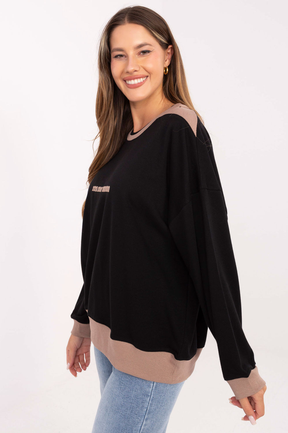 Bluza Damska Model RV-BZ-A878.51 Black - Relevance - obrazek 3