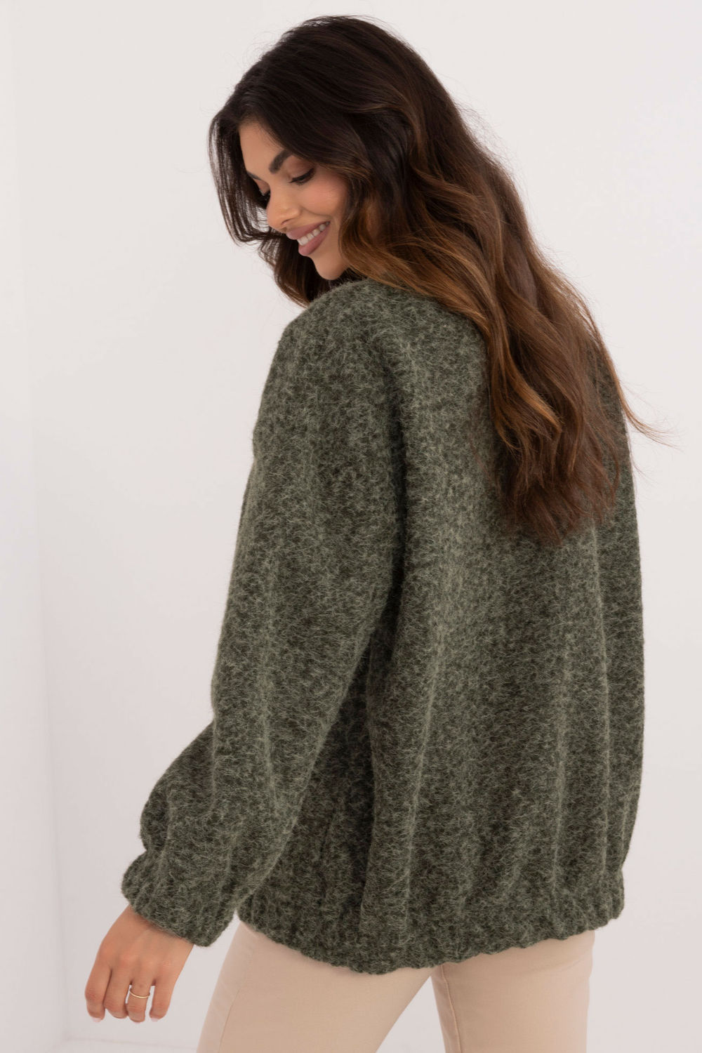 Sweter Kardigan Model DHJ-NA-A8500.11P Khaki - Italy Moda - obrazek 4