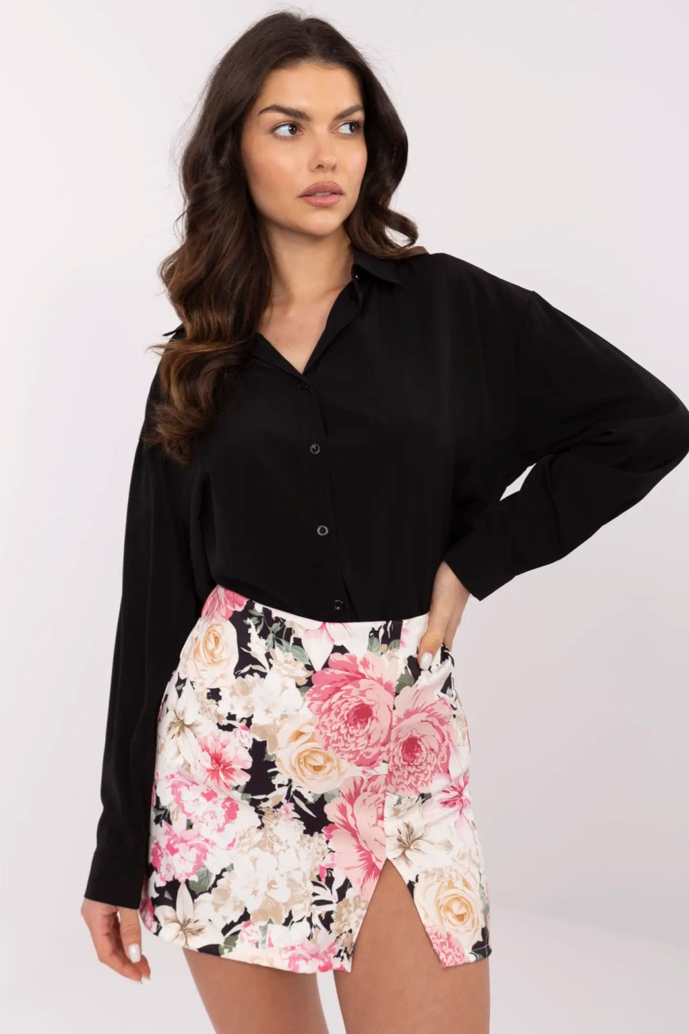 Spodnie Spódnicospodnie Model DHJ-SD-A8933.12 Black/Pink - Italy Moda