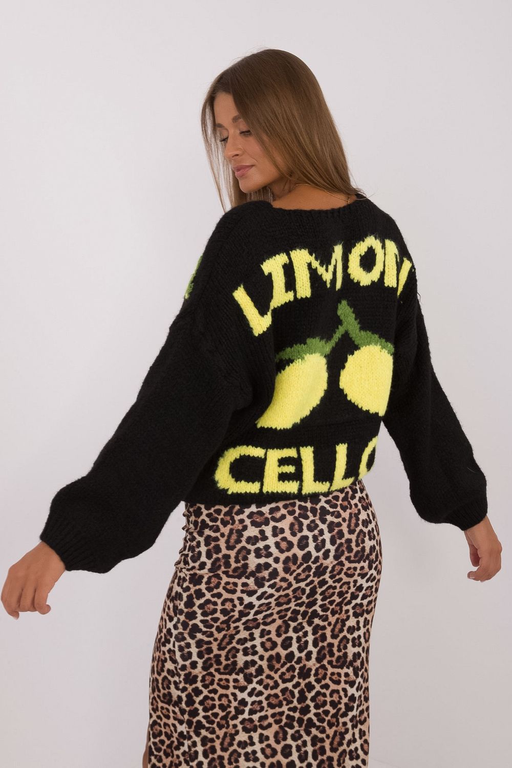 Sweter Damski Model MI-SW-2108.92 Black - Italy Moda - obrazek 3