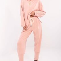 Spodnie Dresowe Model MI-SP-61700.80P Brzoskwinia – Italy Moda