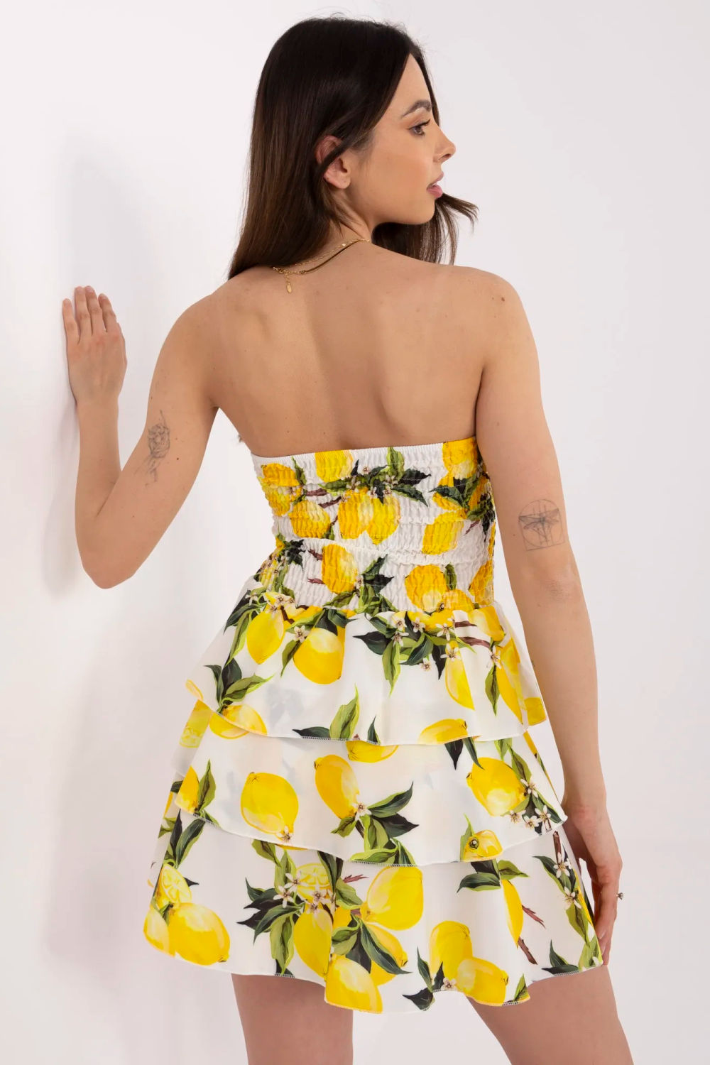 Sukienka Model MI-SK-23708.60 Ecru - Italy Moda - obrazek 4