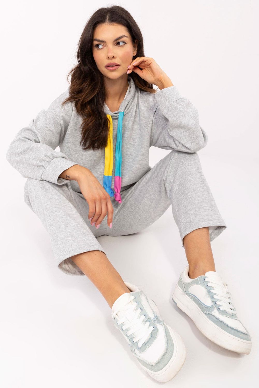 Spodnie Komplet Model DHJ-KMPL-20335.44 Grey - Italy Moda - obrazek 5