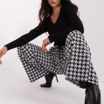 Spodnie Damskie Model LK-SP-509429.87 Black/White – Lakerta