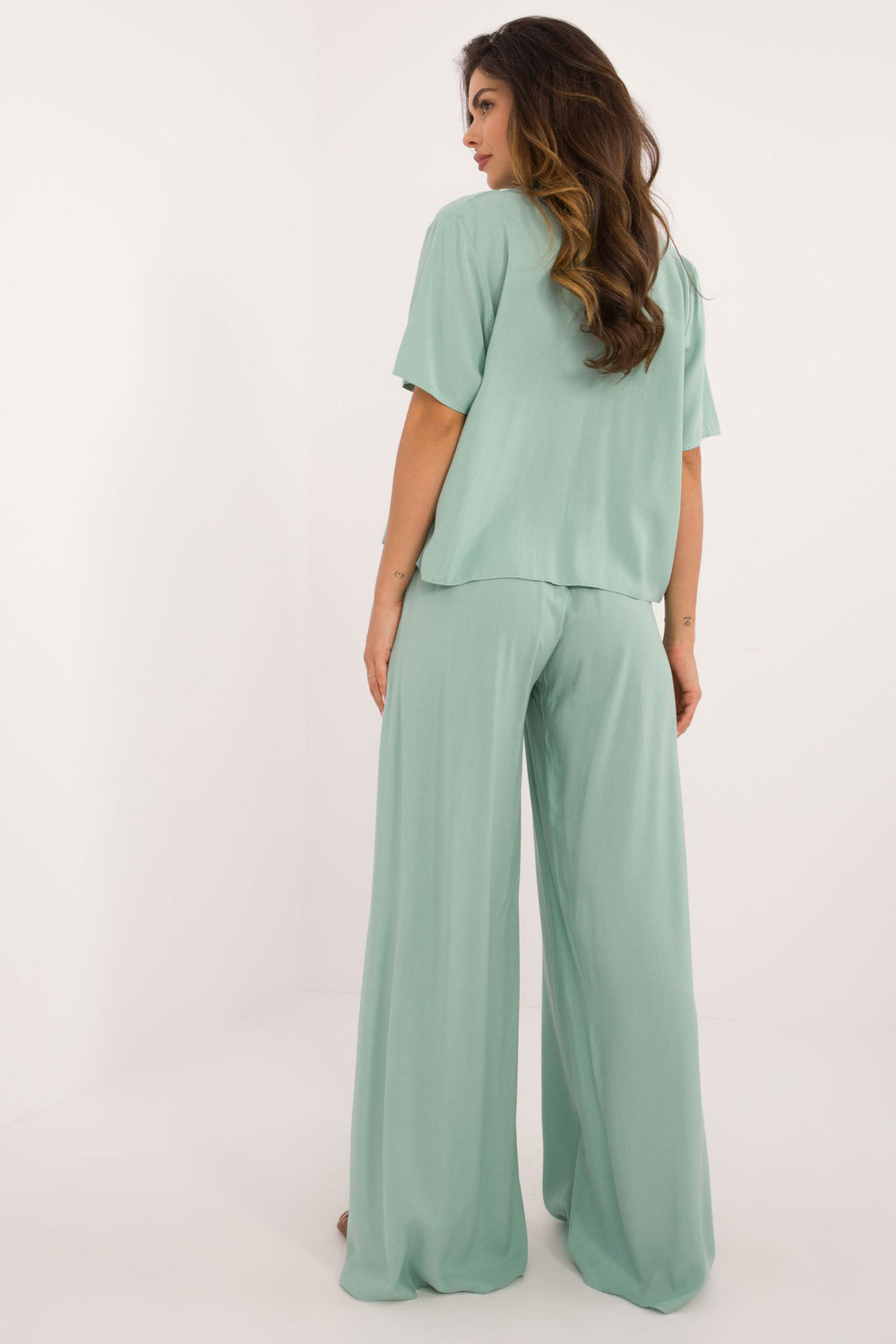 Spodnie Komplet Model LK-KMPL-509714.20 Pistacja - Lakerta - obrazek 4