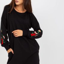 Sukienka Model RV-SK-8088.59 Black – Rue Paris