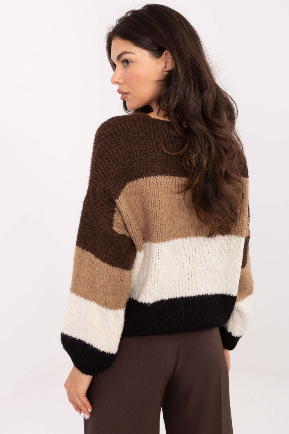 Sweter Damski Model MI-SW-0409.85 Brown - Rue Paris - obrazek 4