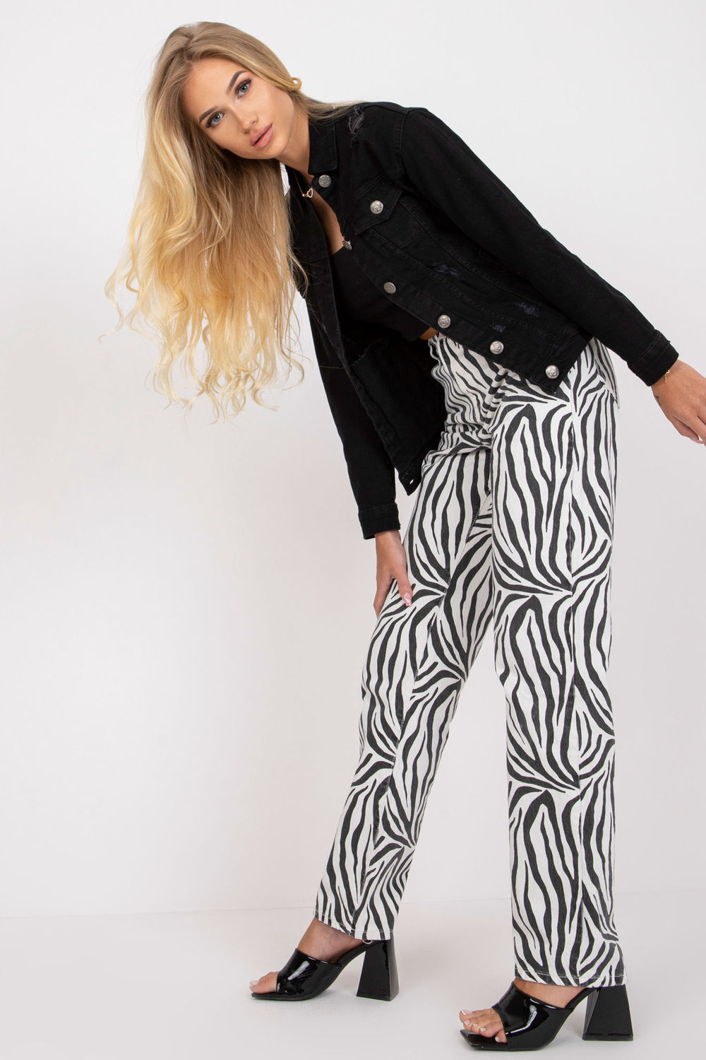 Kurtka Damska Model RO-KR-CKT-4006.16X Black - Rue Paris - obrazek 3