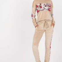 Spodnie Komplet Model RV-KMPL-8234.35X Beige – Rue Paris