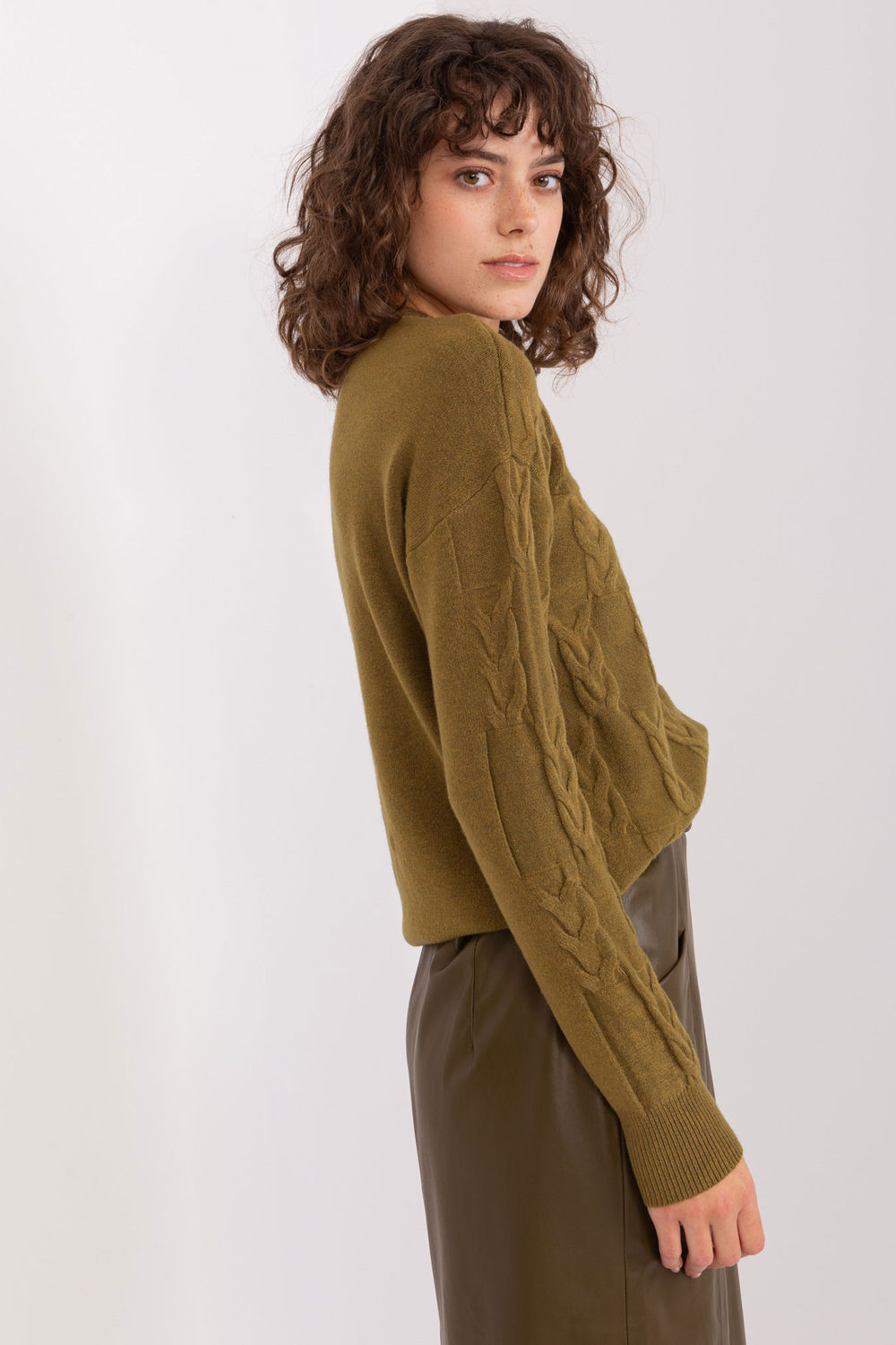 Sweter Damski Model AT-SW-2340.10 Khaki - AT - obrazek 3