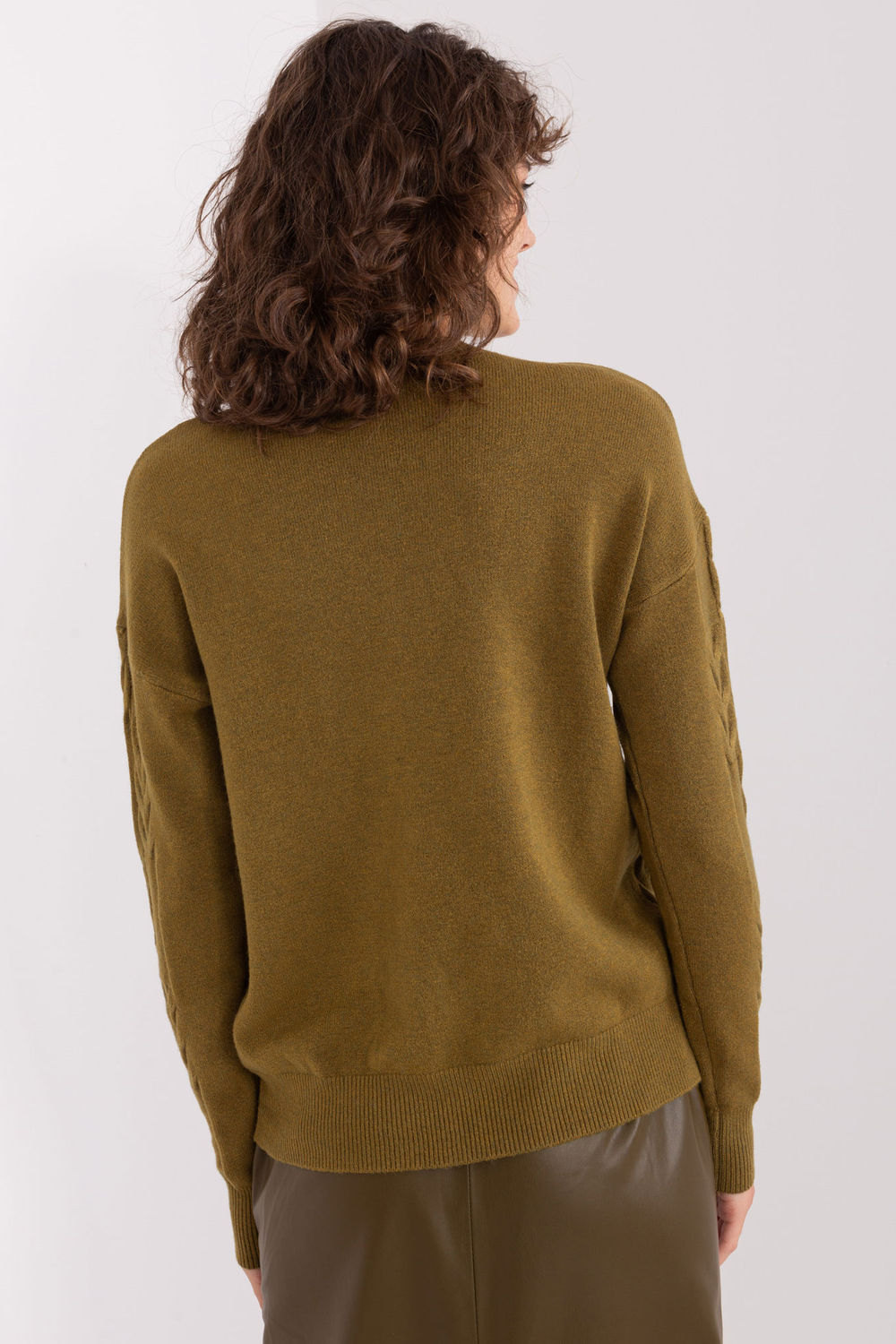 Sweter Damski Model AT-SW-2340.10 Khaki - AT - obrazek 4
