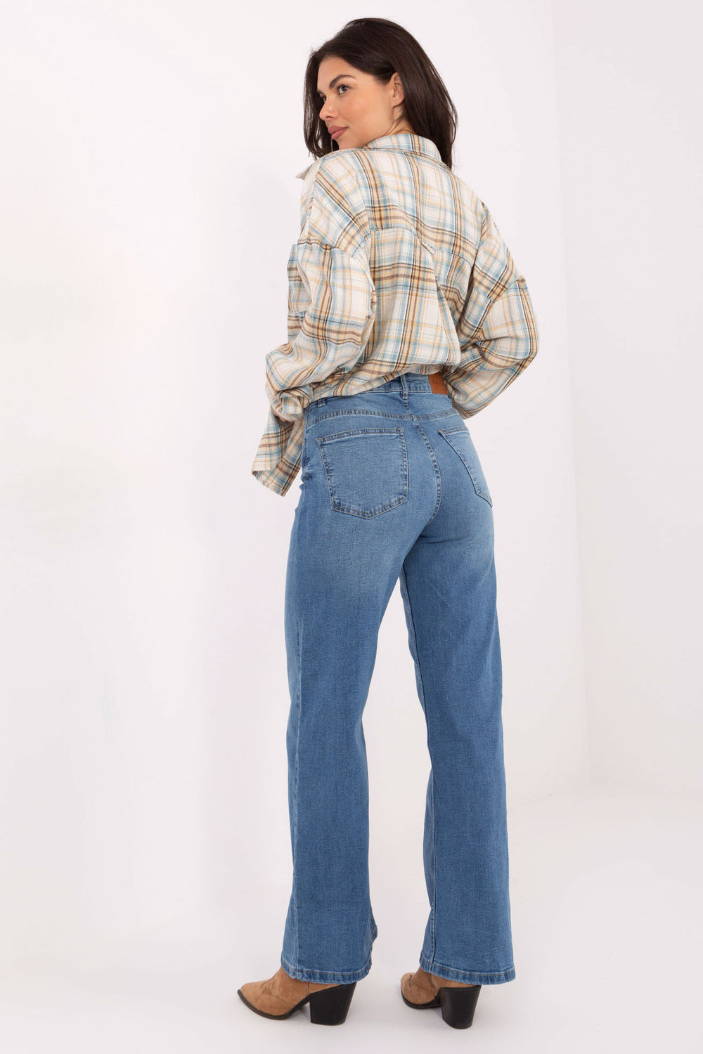 Spodnie Jeansy Damskie Model D85083BI62544M319 Blue - Sublevel - obrazek 4