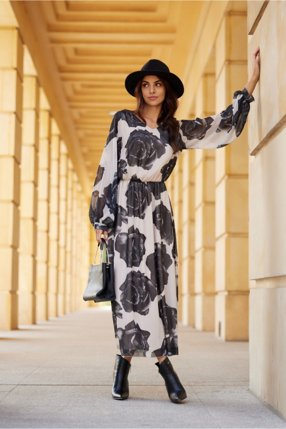 Sukienka Model Ariela SUK0493 72D Multicolor - Roco Fashion - obrazek 4