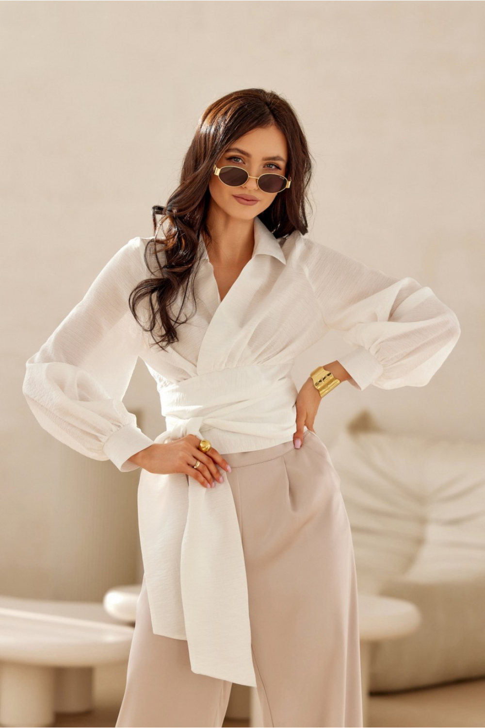 Bluzka Model Bella EKR BLU0205 Ecru - Roco Fashion - obrazek 5