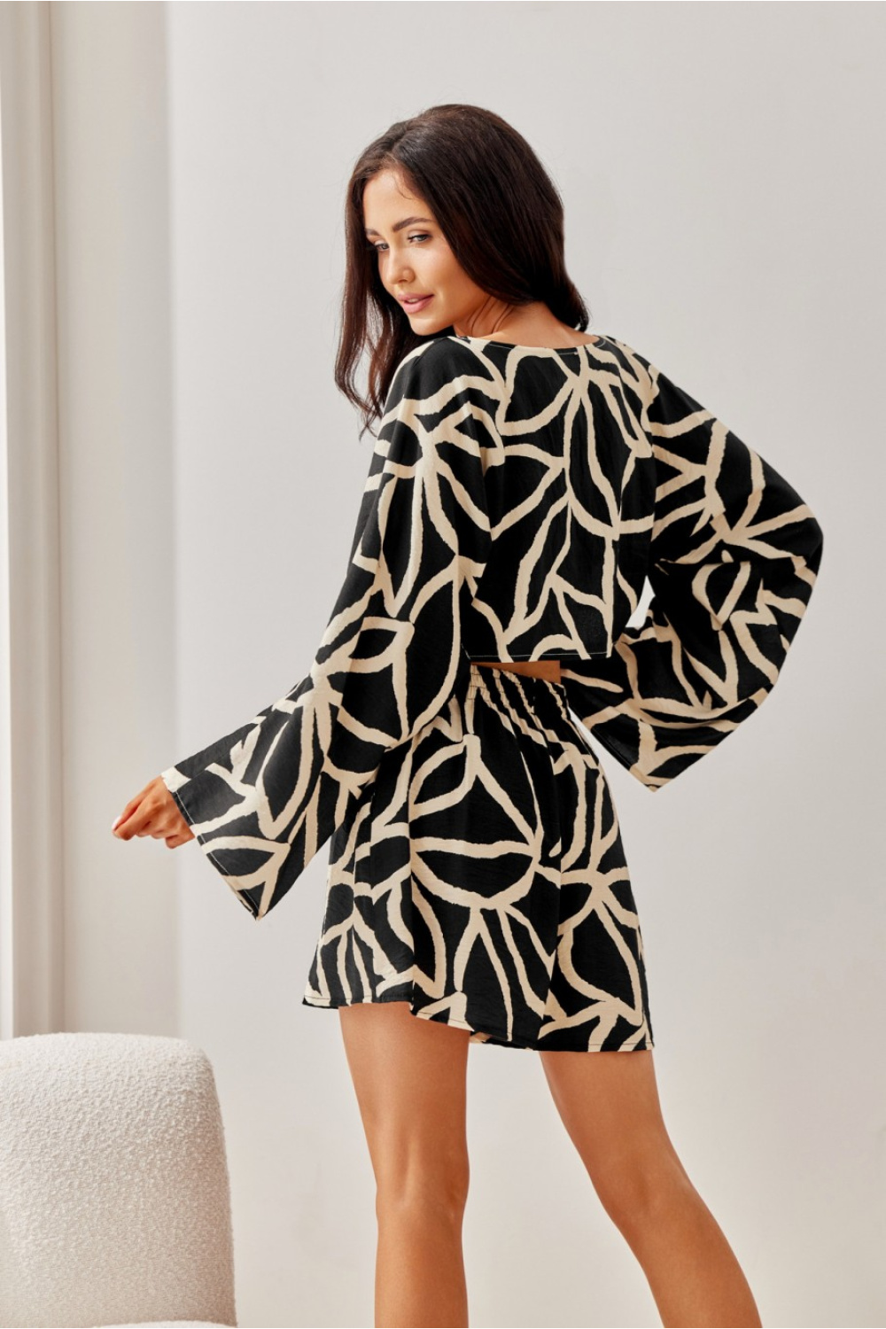 Szorty Damskie Model Ilaria SPN0010 L04 - Roco Fashion - obrazek 4