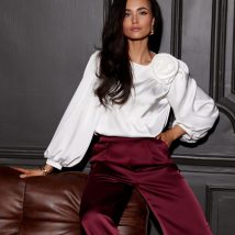 Bluzka Model Evelyn EKR BLU0194 Ecru – Roco Fashion