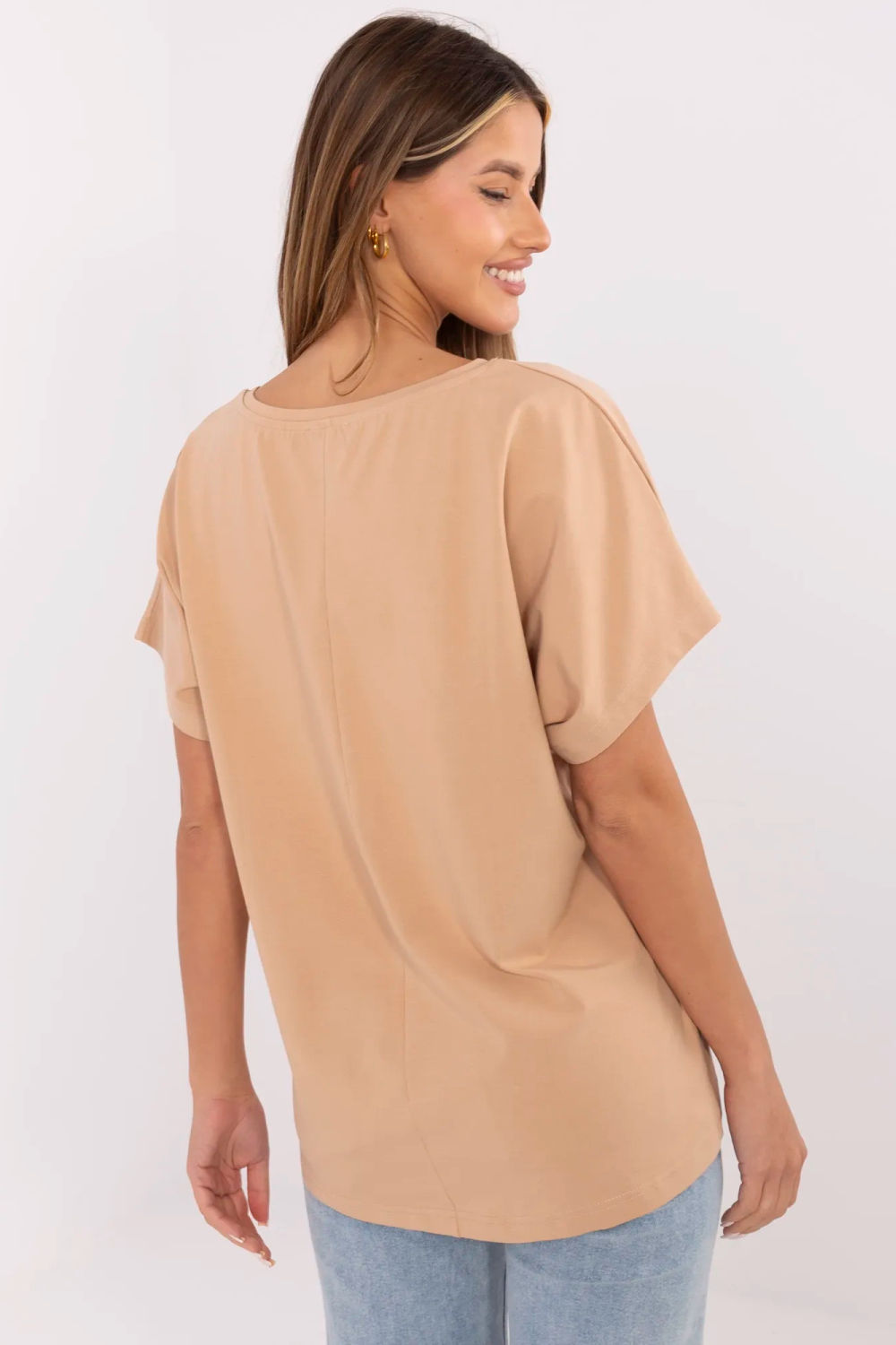 T-shirt Damski Model CLM-TS-0023.94 Camel - Factory Price - obrazek 4