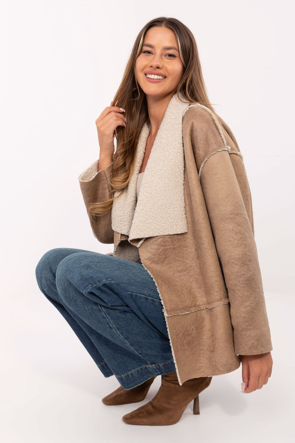 Kurtka Damska Model IT-KR-95616.66 Beige - Factory Price - obrazek 5