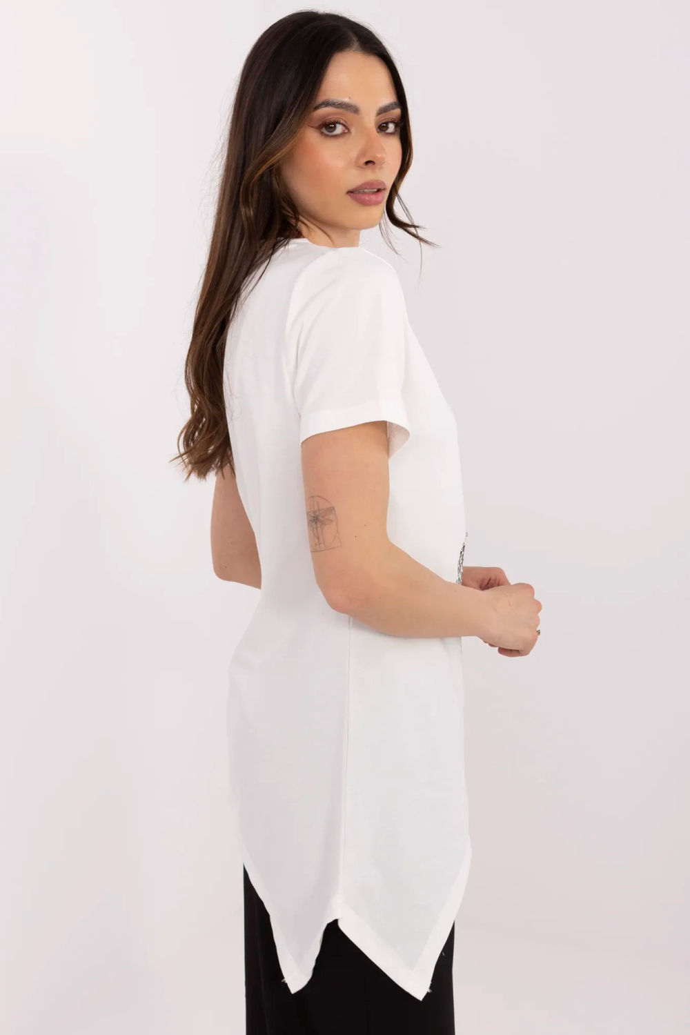 Bluzka Model CLM-BZ-1702.89 Ecru - Factory Price - obrazek 3