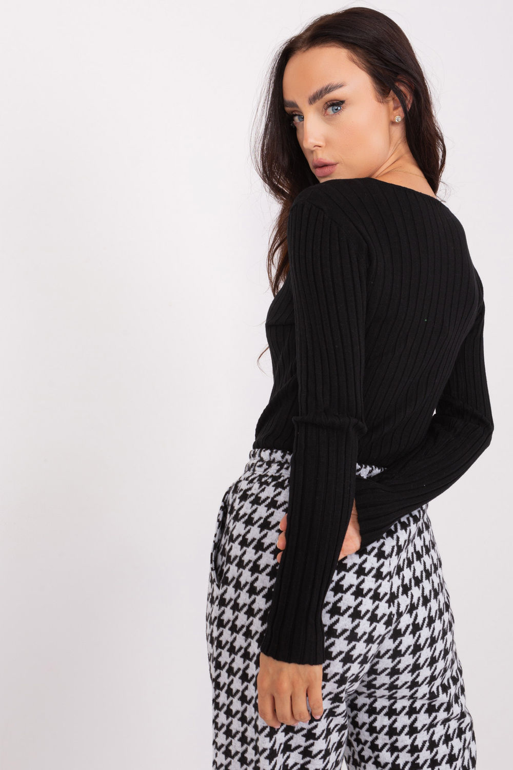 Sweter Damski Model PM-SW-PM1088.25 Black - Factory Price - obrazek 4