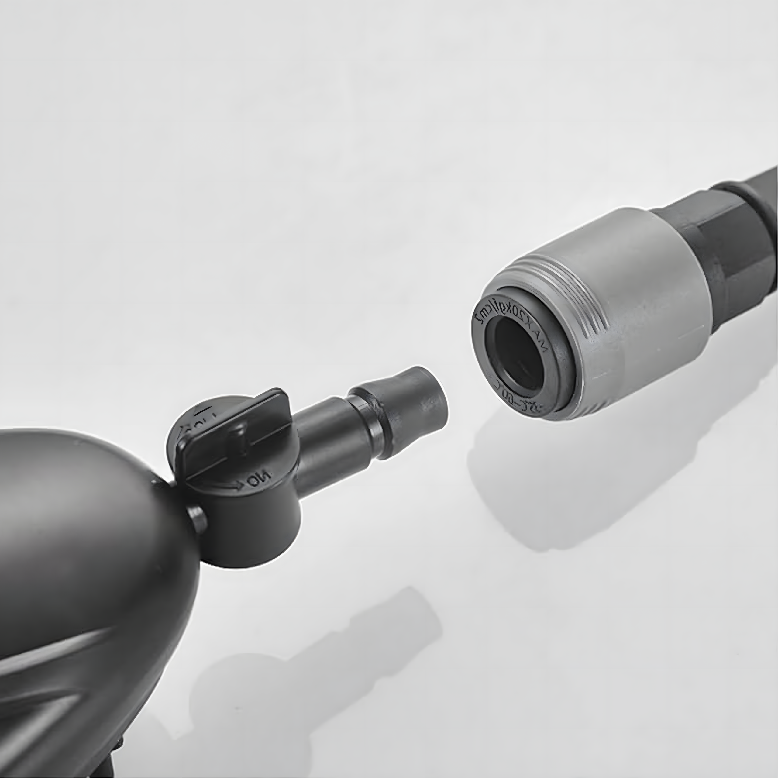 Przenośna Myjka Dla Psa Kota Zwierząt Masażer Szczotka do Kąpieli Ręczna 8L - obrazek 9