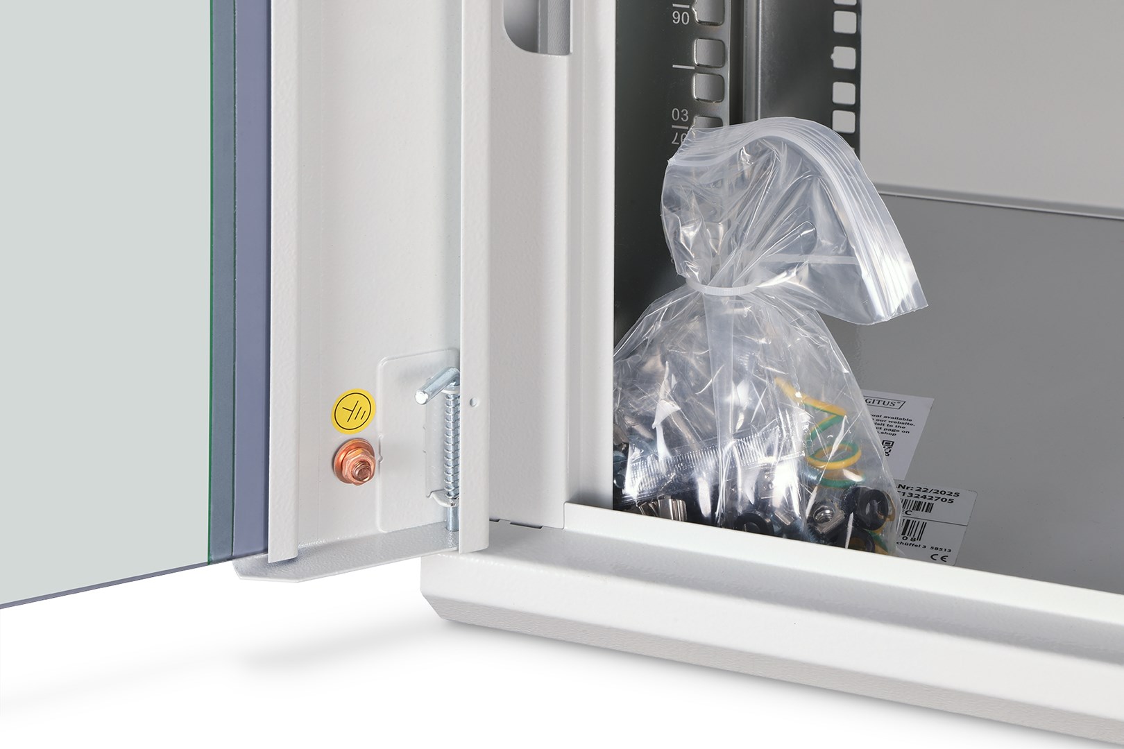 Digitus Obudowa naścienna Dynamic Basic - 600x450 mm (szer. x głęb.) - obrazek 3