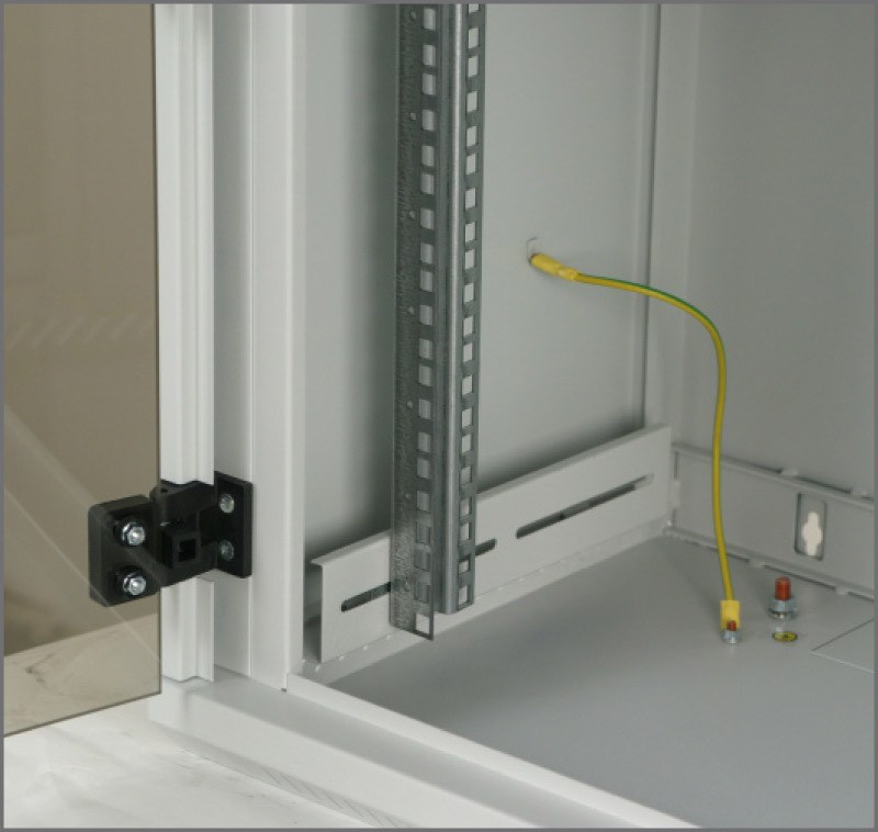 TRITON SZAFA 19" 18U 500 demont. boki RUA-18-AS5-CAX-A1 - obrazek 4