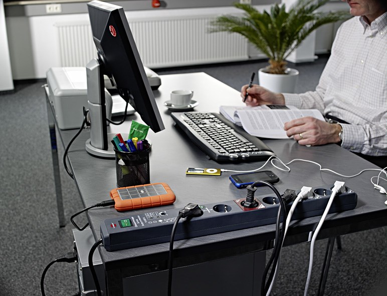 Listwa zasilająca Secure-Tec 8fach, Steckdosenleiste - obrazek 3