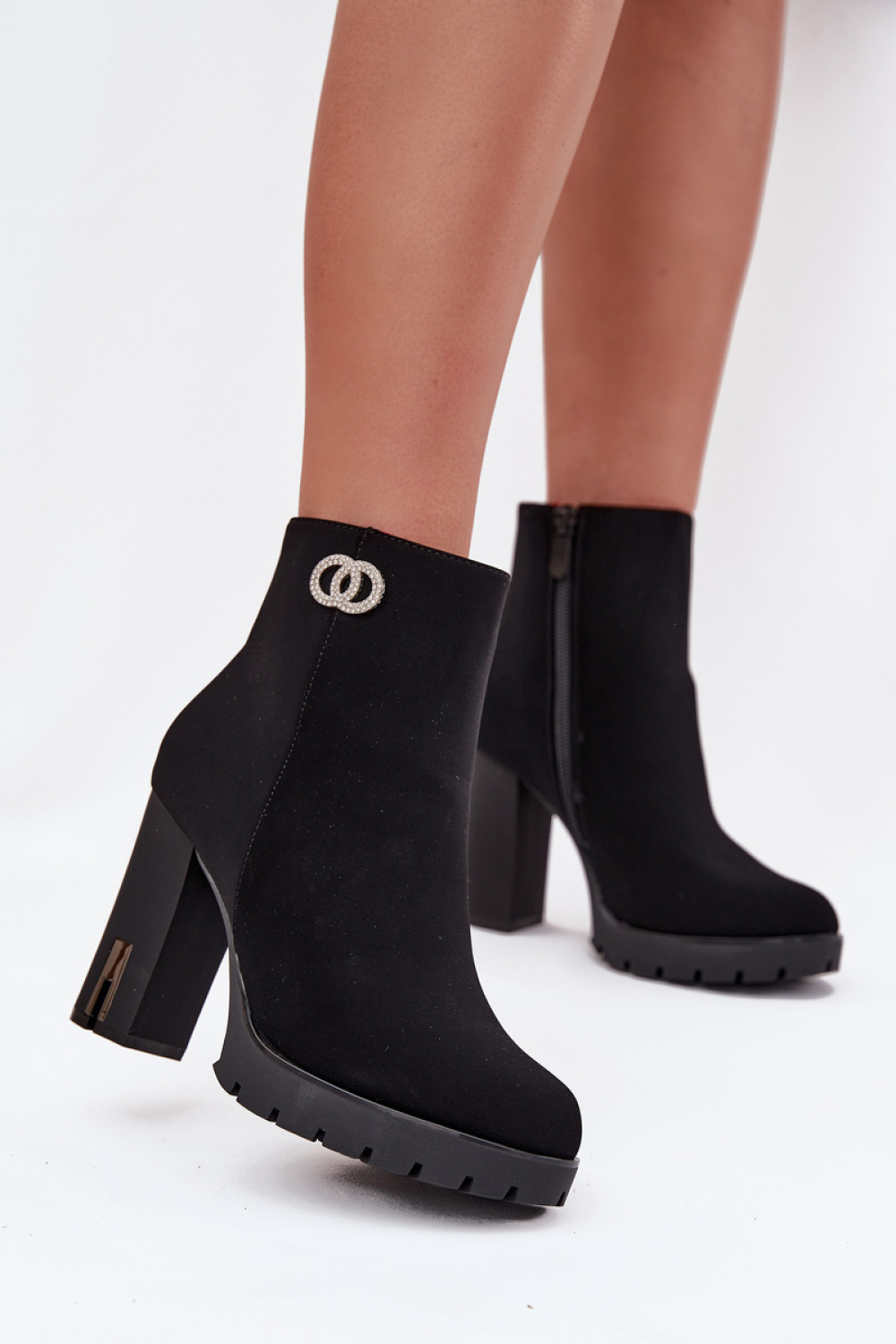 Botki Model Vessara 0-527 Black - Step in style