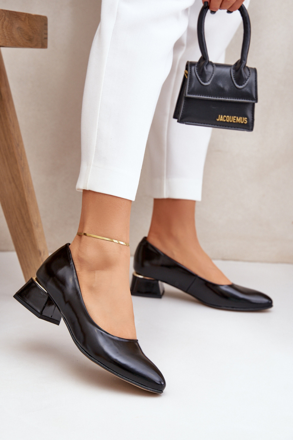 Czółenka Model Lewski 3118 Black - Step in style