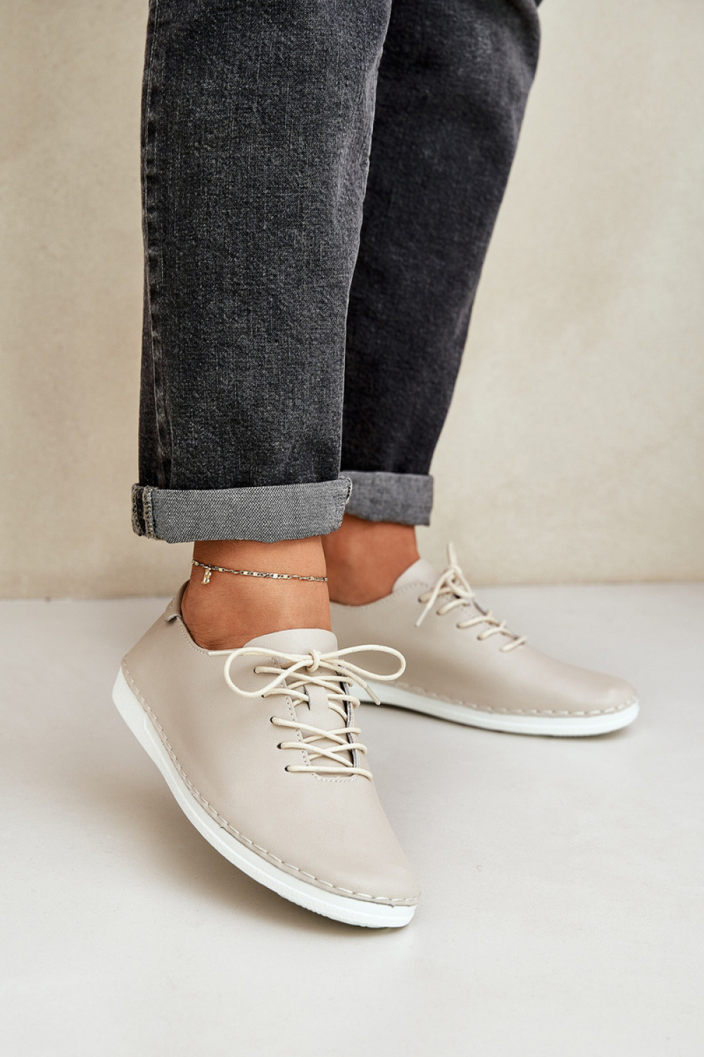 Półbuty Model DA LR51-645 Beige - Step in style