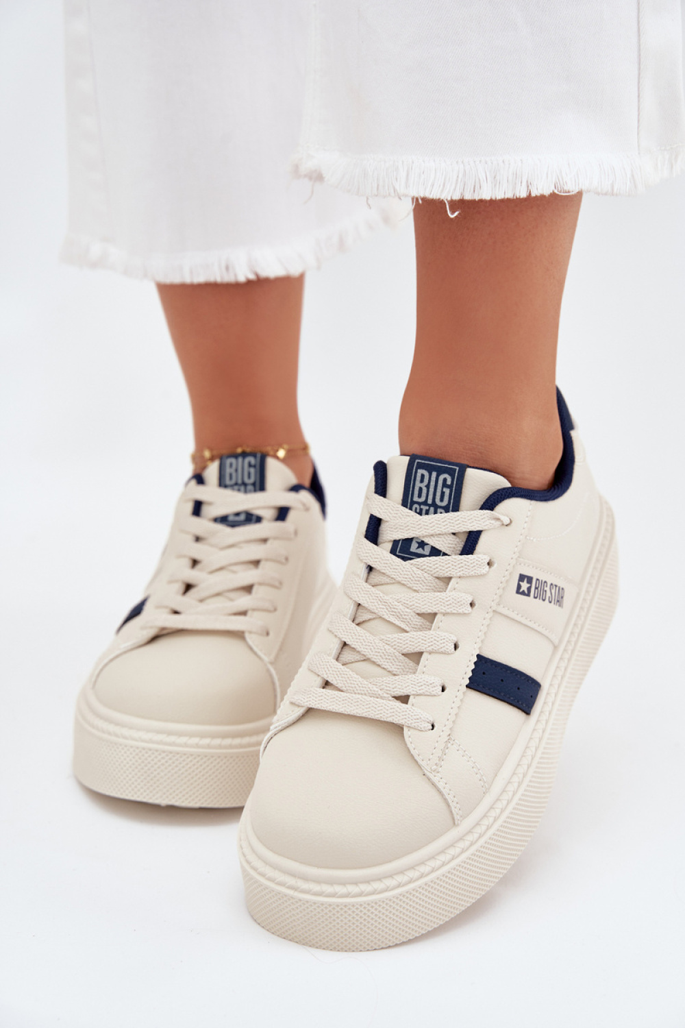 Buty Sportowe Model Big Star SS274347 Light Beige - Step in style - obrazek 3