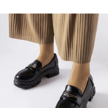 Czarne mokasyny z widocznym bieżnikiem Fuori – Solea