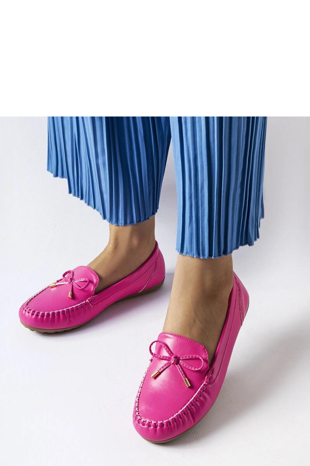 Różowe mokasyny z kokardką Via Foria - Solea - obrazek 2