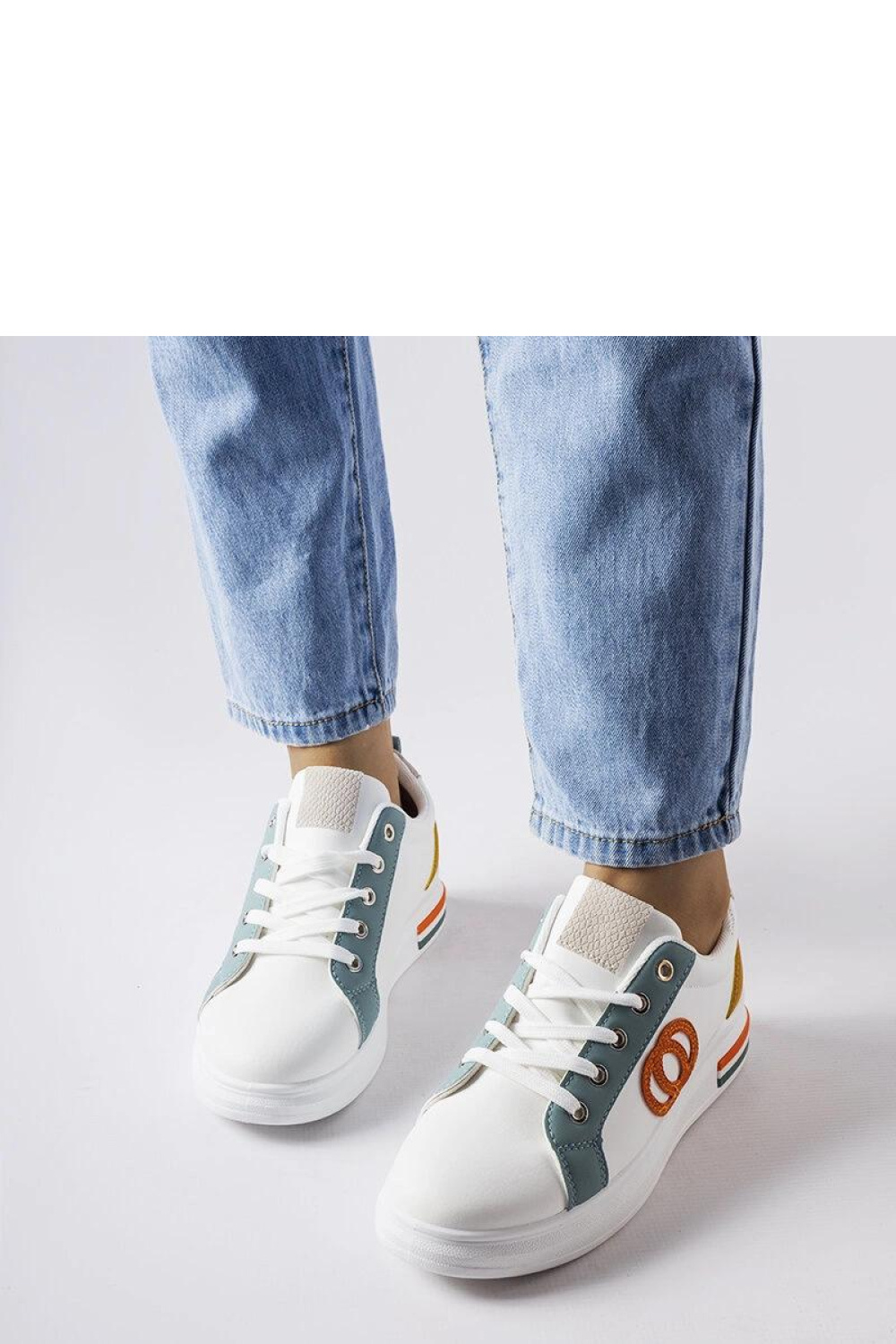 Białe sneakersy z kolorowymi wstawkami Passaic - Solea - obrazek 2