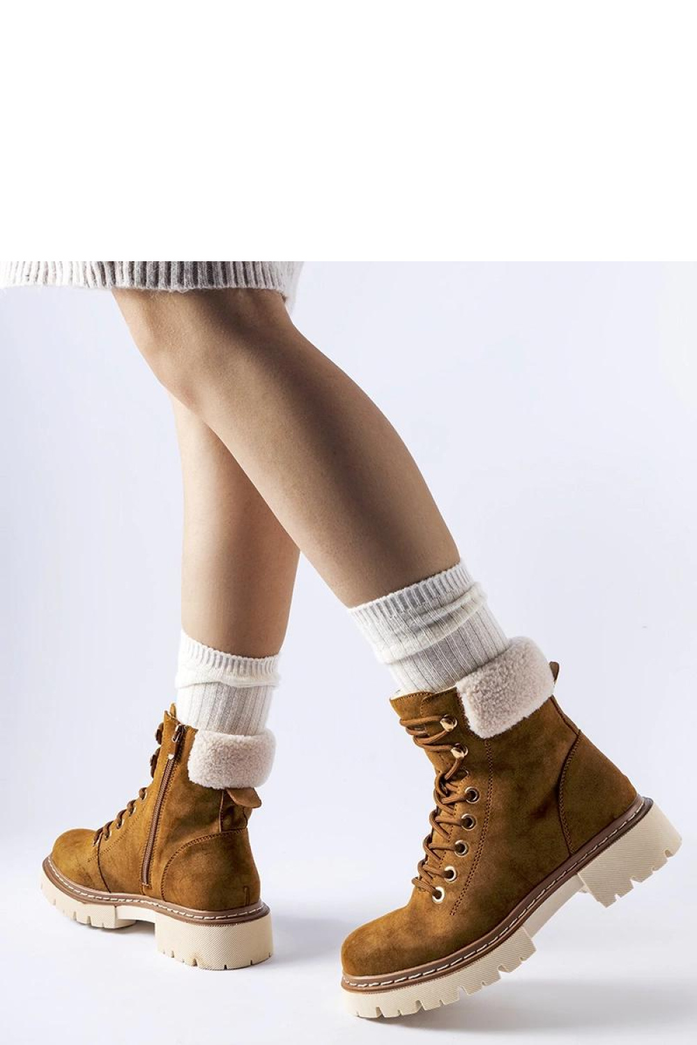 Brązowe ocieplane damskie zimowe buty Bassano - Solea - obrazek 3