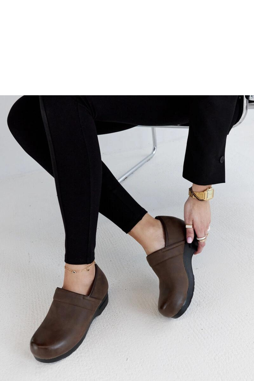 Brązowe półbuty na platformie Montoro - Solea - obrazek 2