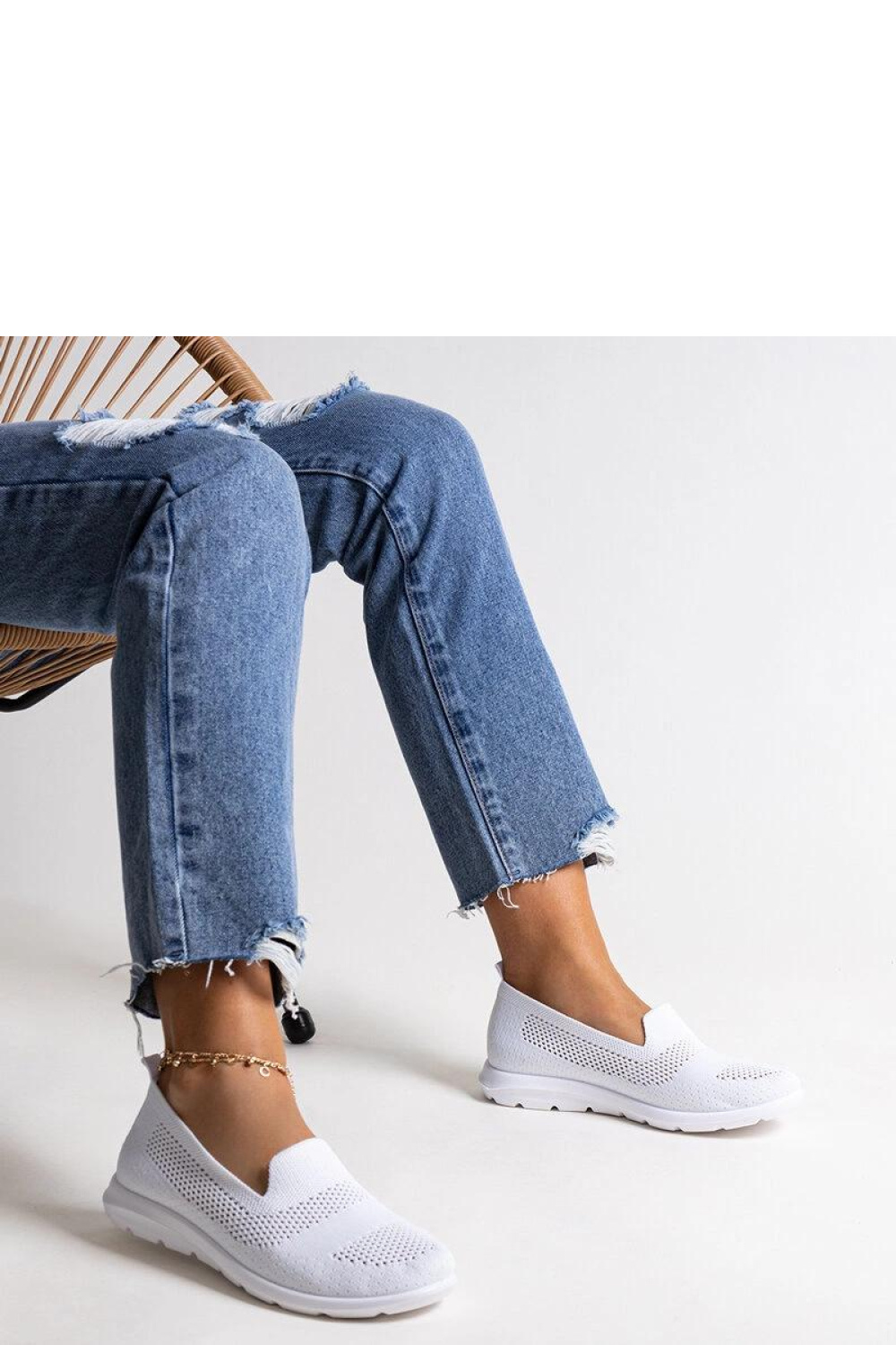 Białe tenisówki na piankowej podeszwie Rahima - Solea - obrazek 3