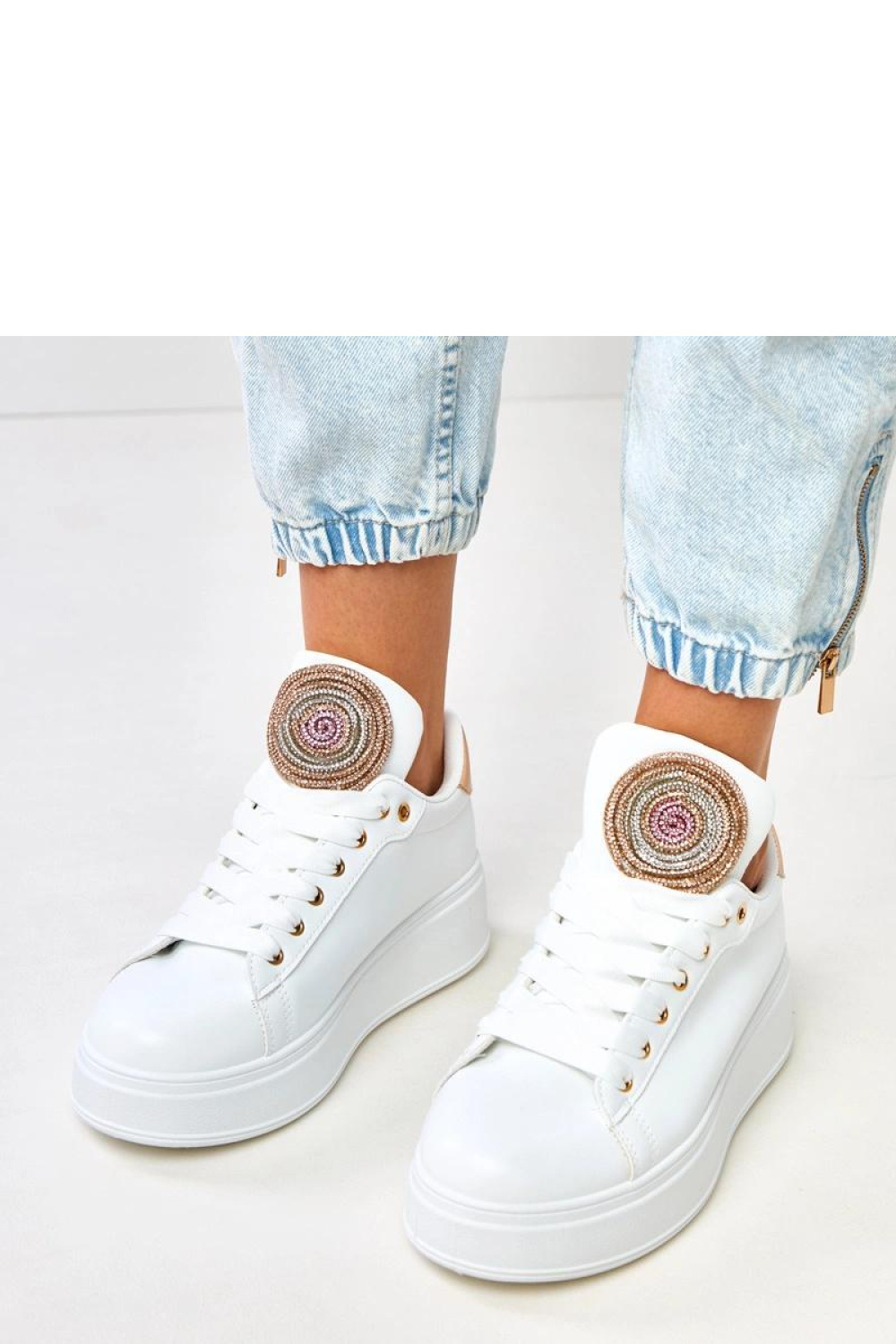 Buty Sportowe Model Bethany B1050W White - Solea - obrazek 2