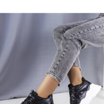 Czarne sneakersy na masywnej podeszwie Lorene – Solea