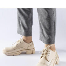 Beżowe wiązane półbuty Piazzetta – Solea