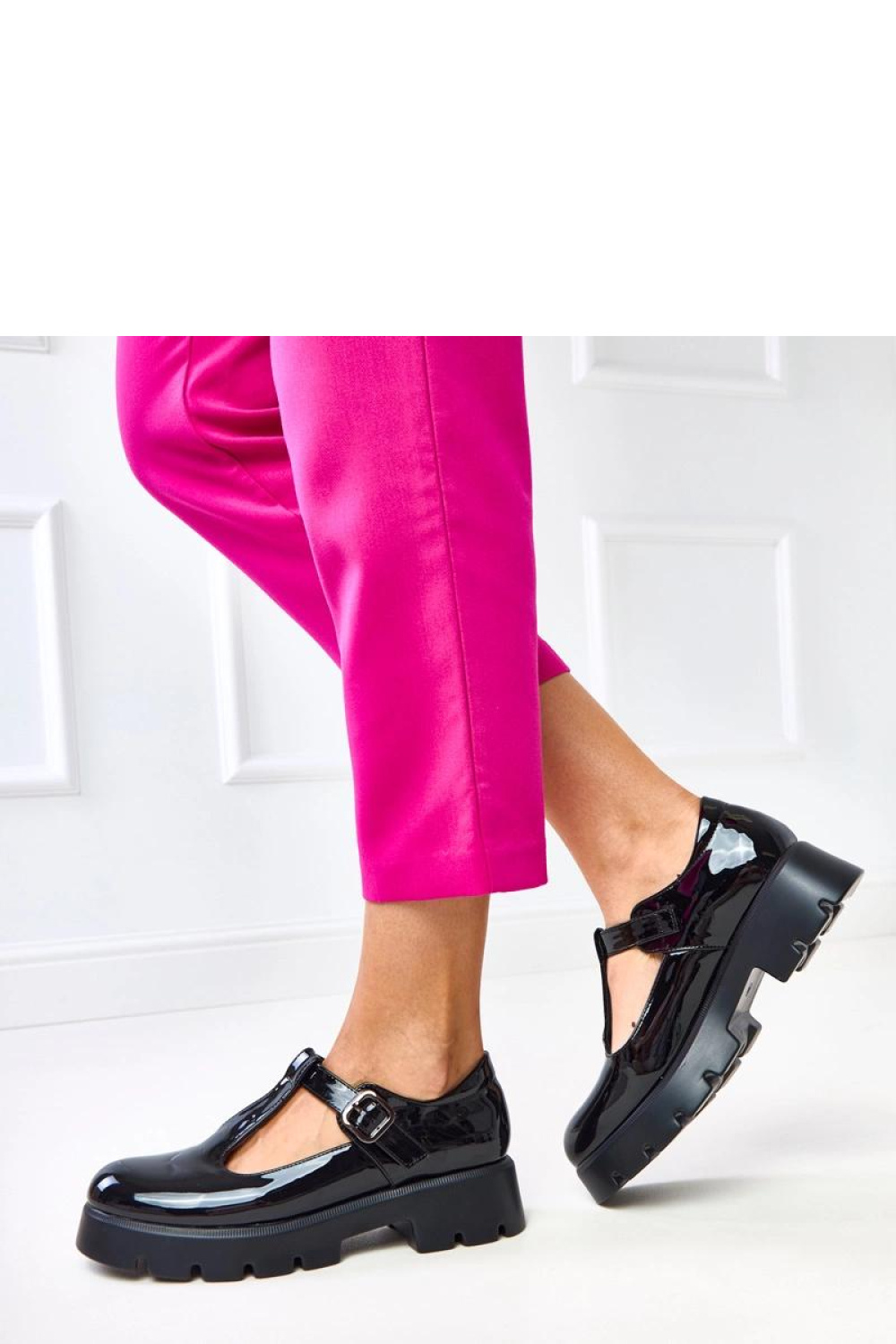 Półbuty Model Juliska YES-2000 Black - Solea - obrazek 2