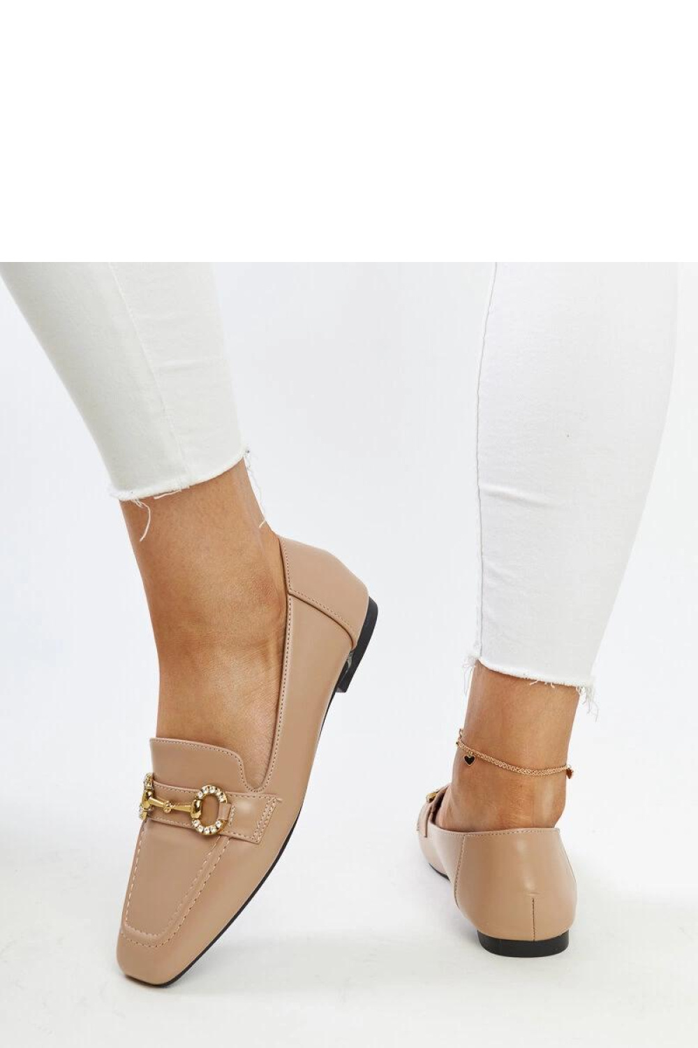 Beżowe mokasyny z klamerką Areebah - Solea - obrazek 4