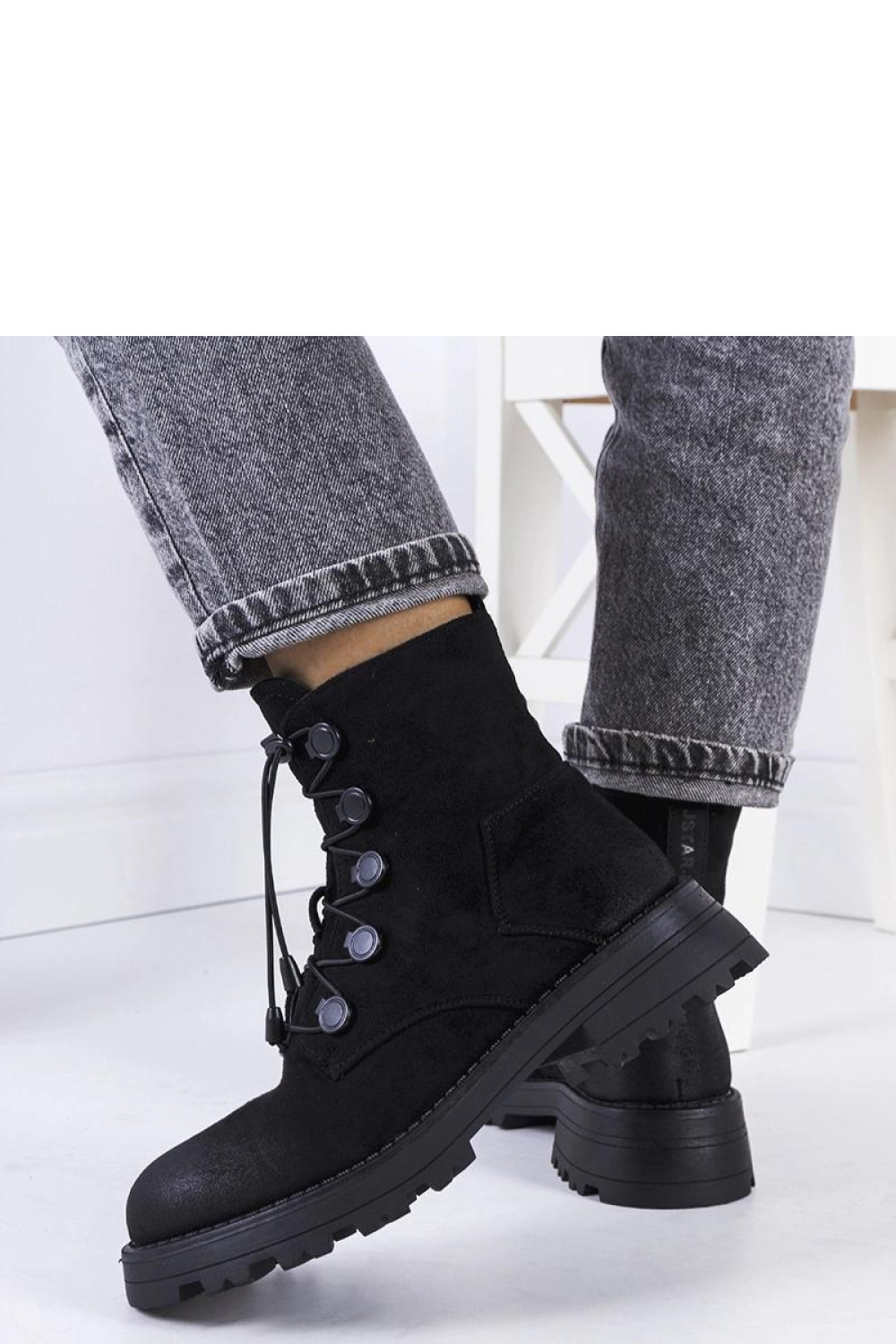 Czarne botki eko-zamsz Cesterfield - Solea - obrazek 3