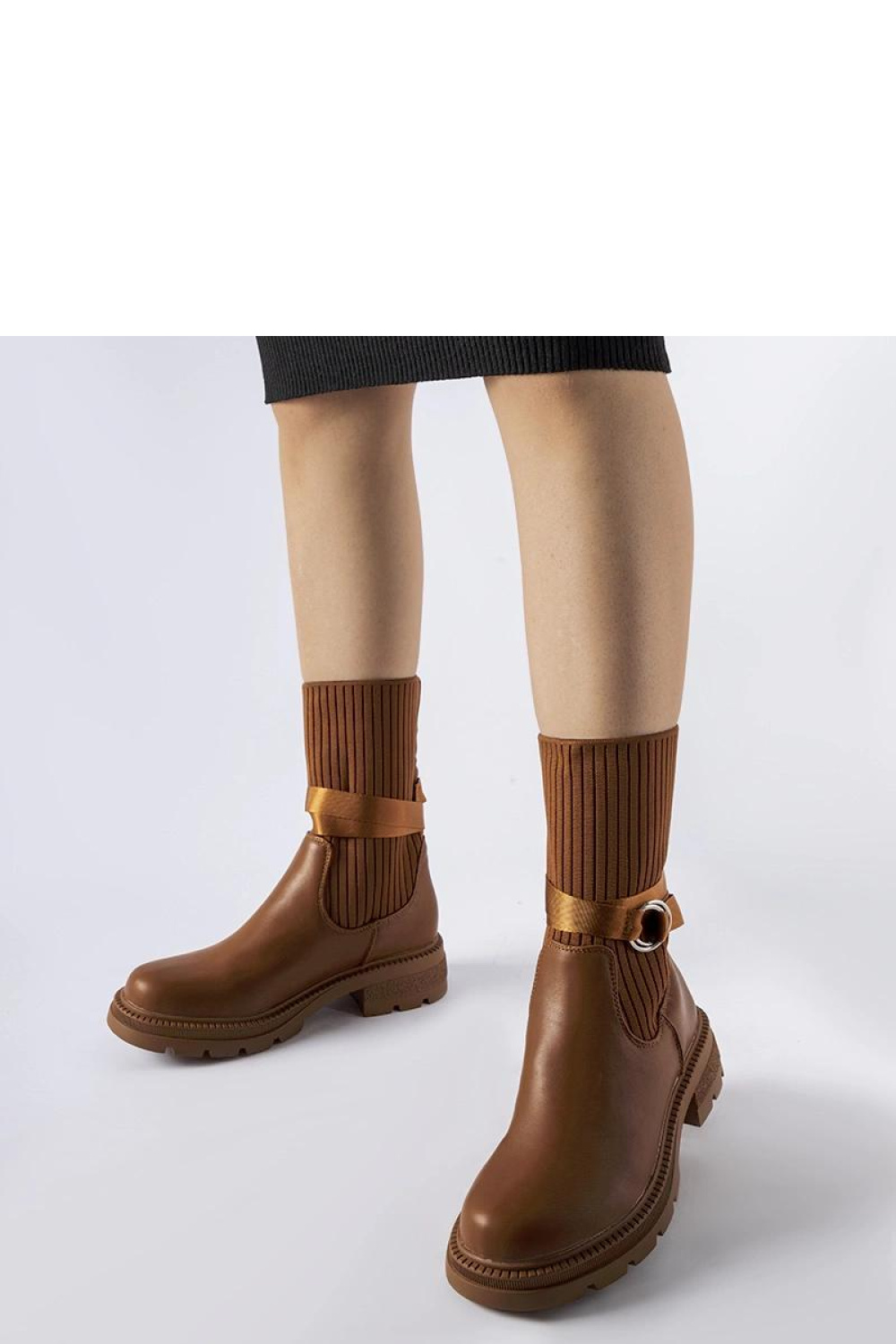 Brązowe skarpetowe ocieplane botki Picker - Solea - obrazek 2