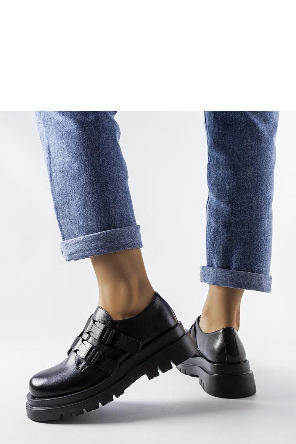 Czarne półbuty na platformie Prospero - Solea - obrazek 3