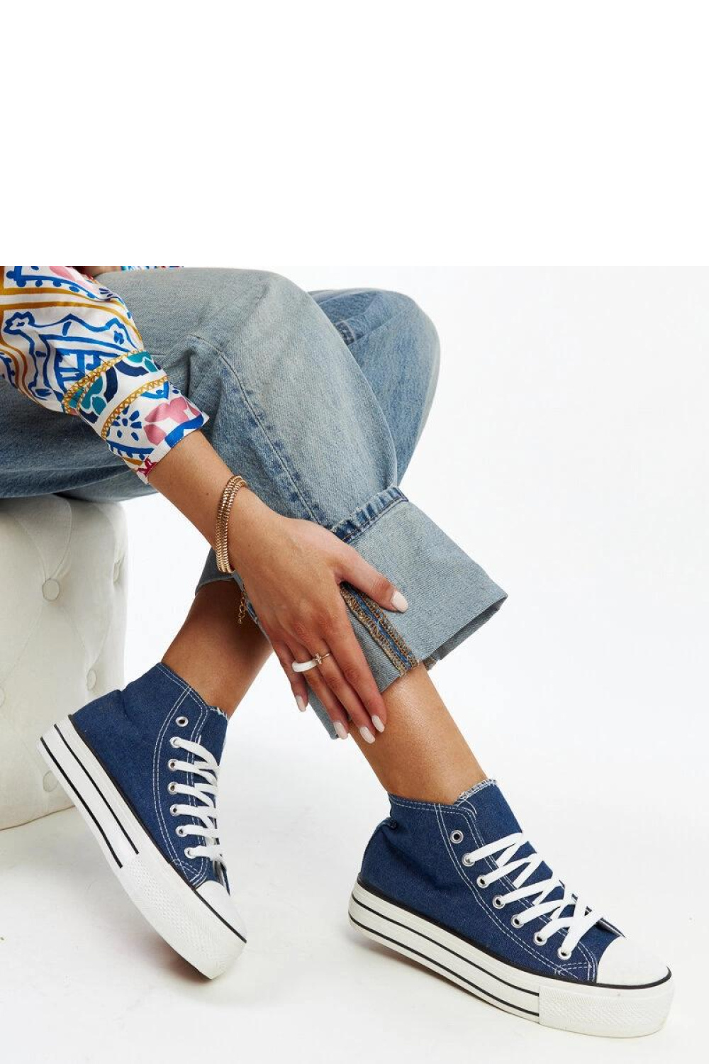 Jeansowe wysokie trampki na grubej podeszwie Bagy - Solea - obrazek 2