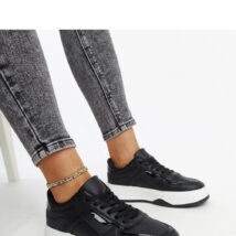 Czarne sneakersy na grubszej podeszwie Intisa – Solea